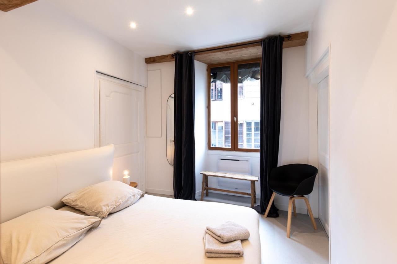 "L'Historique" - Charmant Appartement En Centre-Ville Historique ชองเบรี ภายนอก รูปภาพ